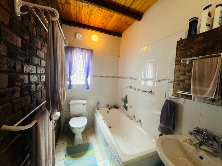 3 Bedroom Property for Sale in Tergniet Western Cape